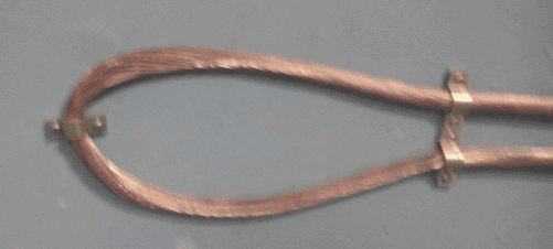 Excessive bend radius of an earthing cable